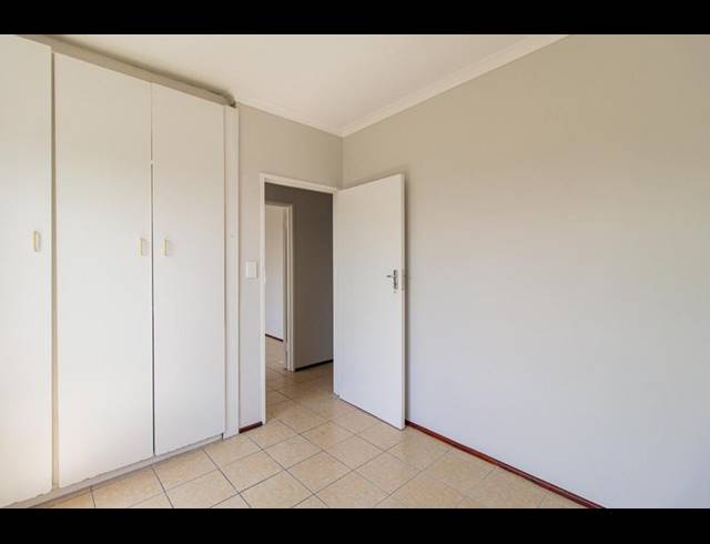 2 BEDROOM PROPERTY TO RENT IN WINDSOR PARK